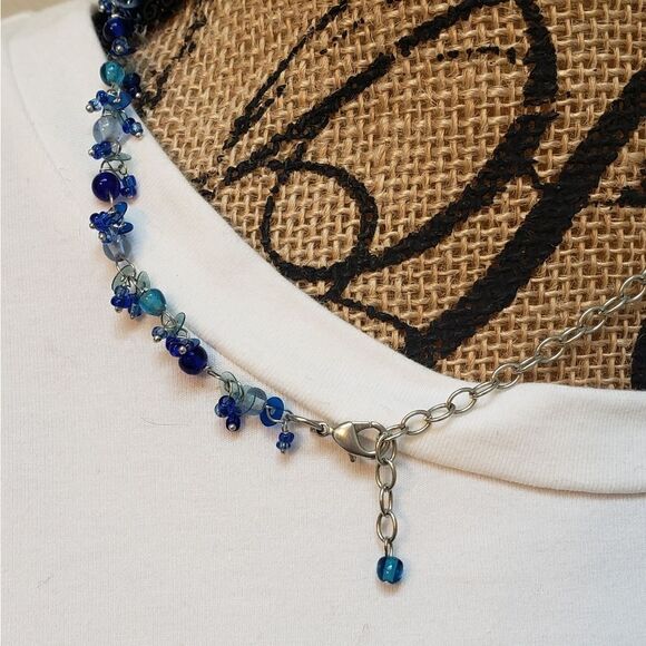 3 for $25 Necklace - Picture 4 of 8